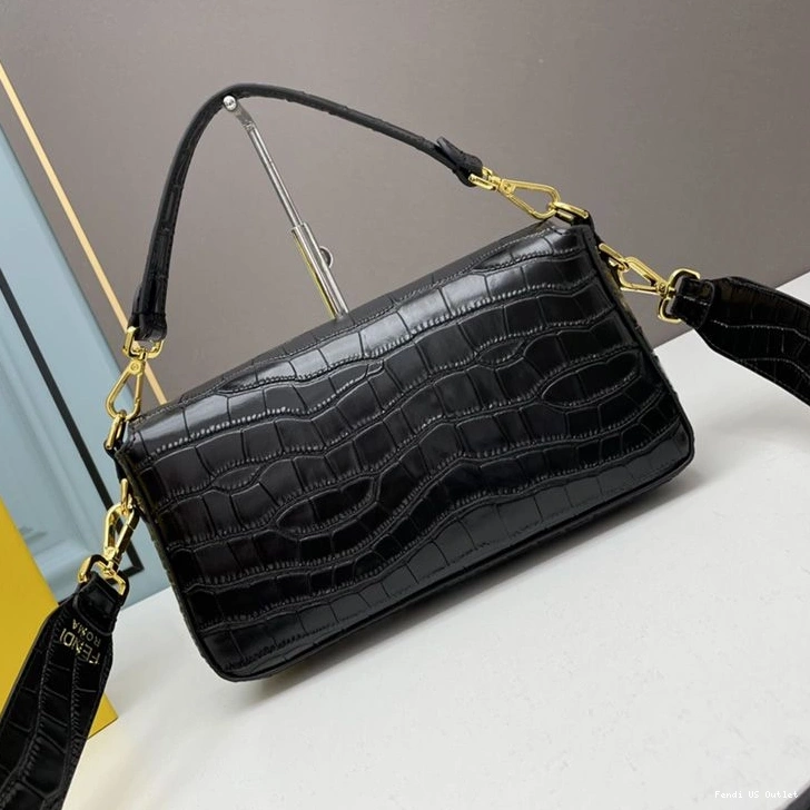 Affordable HOT Medium Black In Baguette Crocodile Bag Fendi Leather 0723